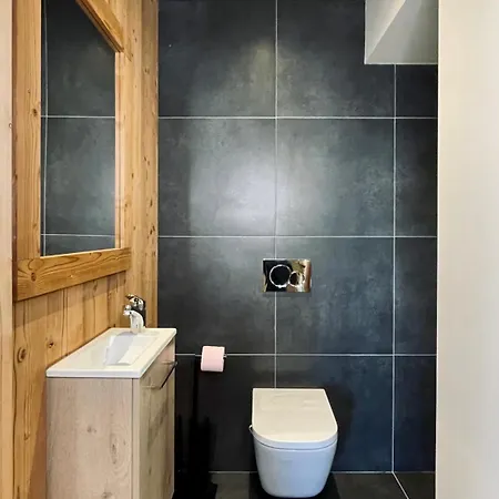 Snoe 1750 Apartment *